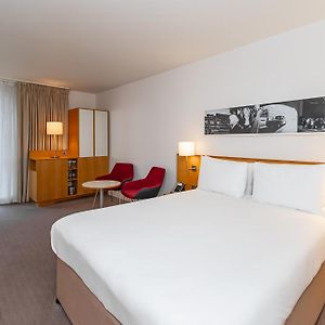Camera con letto queen size